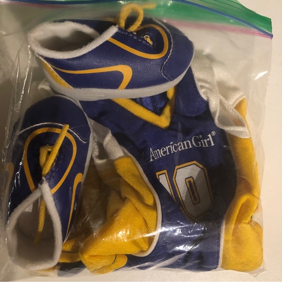 American girl doll outfit- Basketball player - Picture 6 of 6